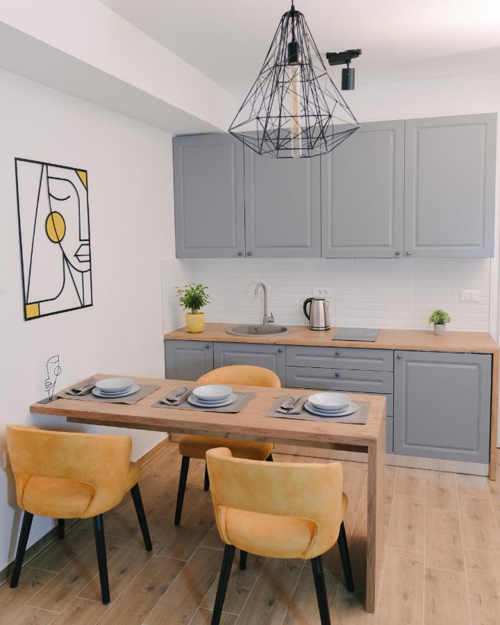Serenity Downtown Apartments Ochryda Zewnętrze zdjęcie