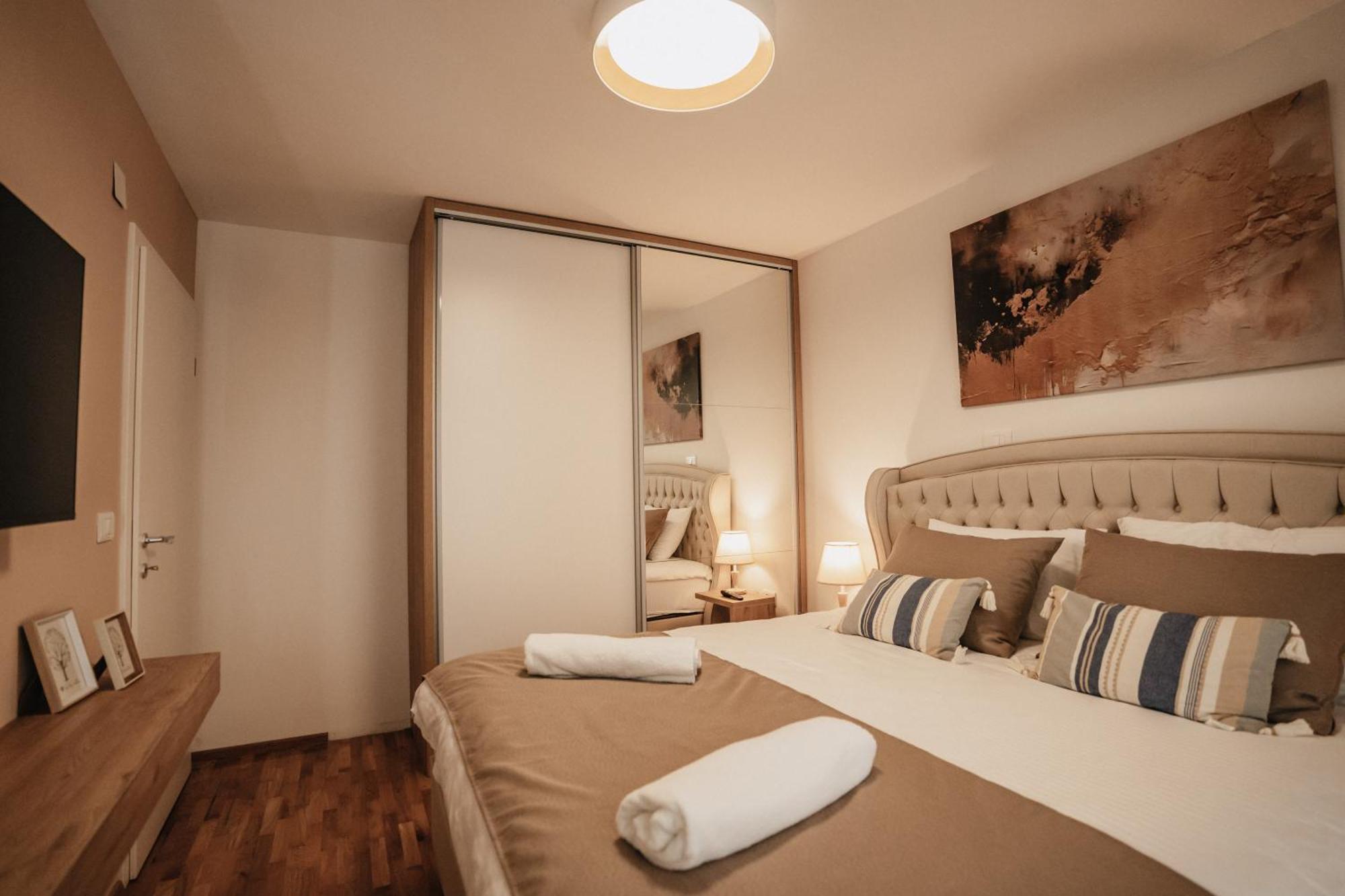 Serenity Downtown Apartments Ochryda Zewnętrze zdjęcie