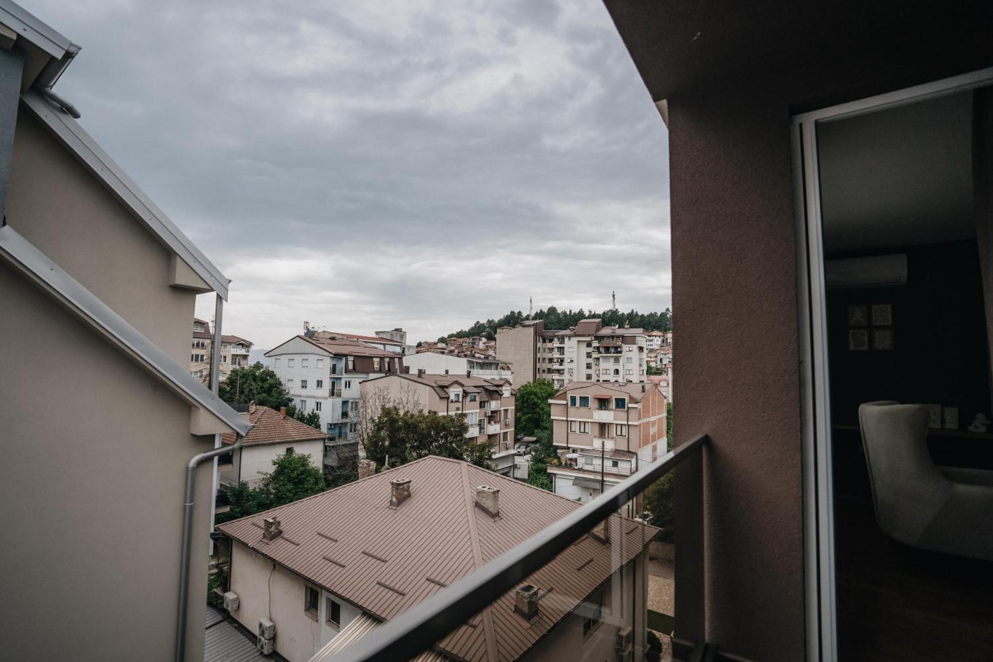 Serenity Downtown Apartments Ochryda Zewnętrze zdjęcie